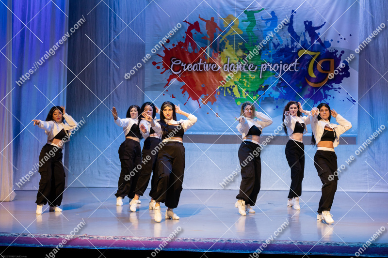 Фото
